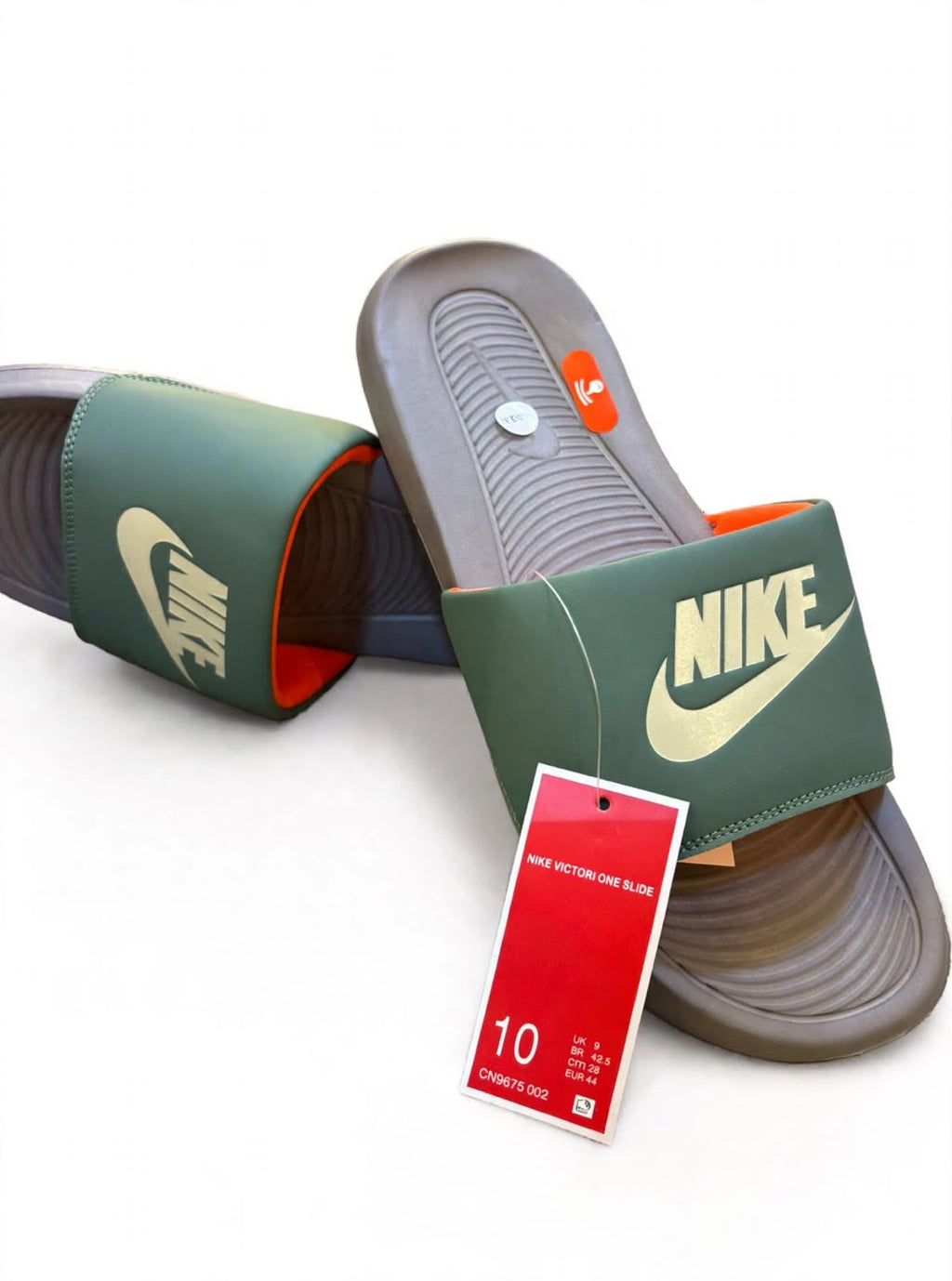 Slipper 11